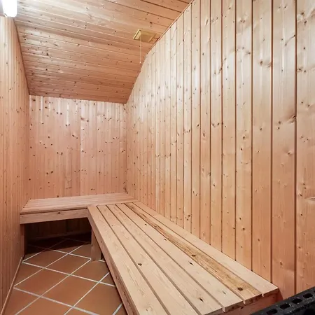 Hollie - 75m From The Sea By Interhome Hébergement de vacances Bøtø By