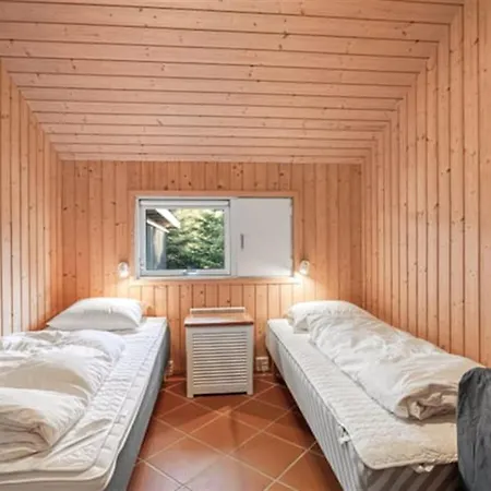 Hollie - 75m From The Sea By Interhome بيت للعطل